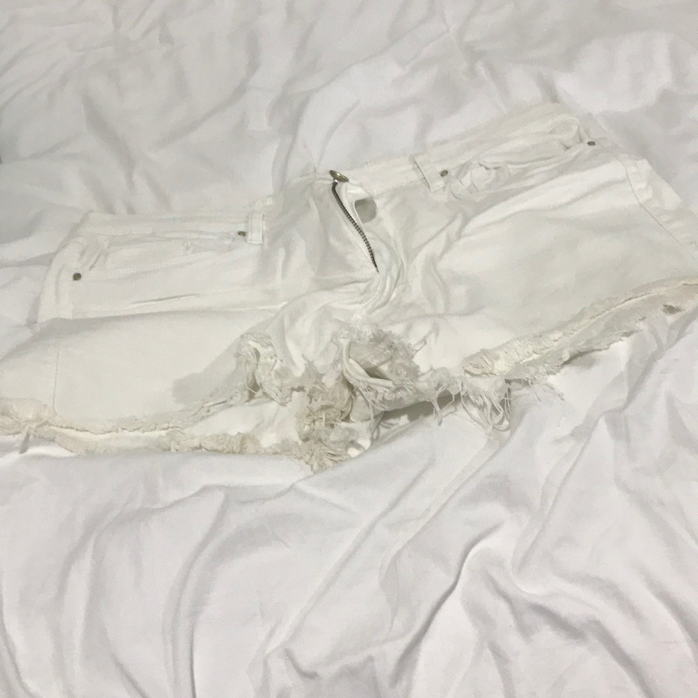 White Blank NYC  jean shorts